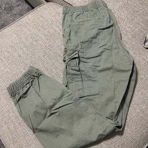 Bundle of 2 Aeropostale Men's Cargo Pants